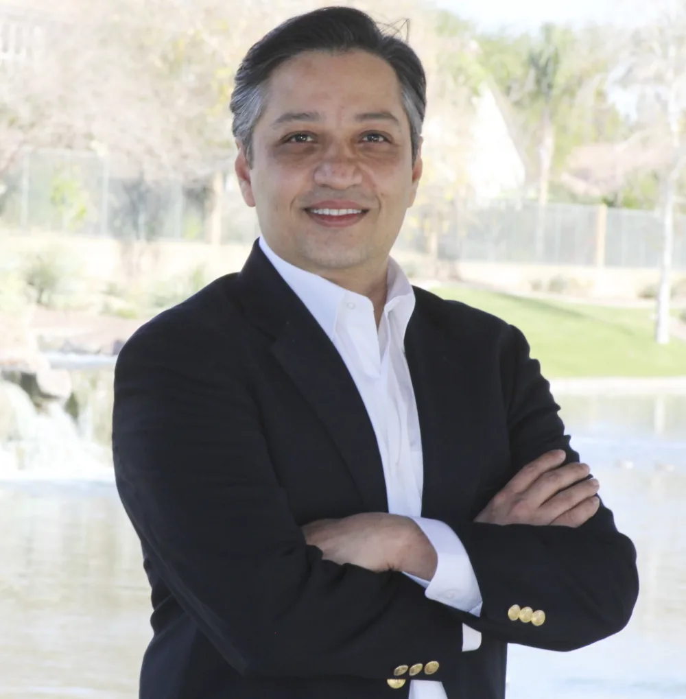 Dr. Kunal Lal, prosthodontist at LAL Dental